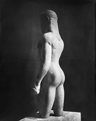 Kouros, von Paros, nahe dem Heiligtum des Asklepios, ca. 540 v. Chr.
